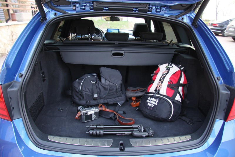 Illustration for article titled BMW 320d M Sport Touring: The Jalopnik European Review